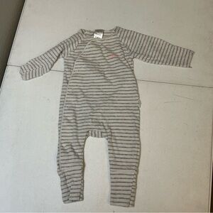 Bonds Baby Grey Marle Stripe Cosysuit Snap 0-3M EUC